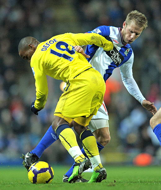 终于止住近 终于止住近